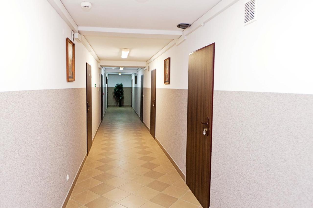 Hotel Turkus Jaroslaw Exterior photo